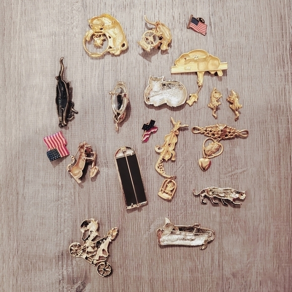 Cat Lovers Pin Collection - Picture 2 of 2